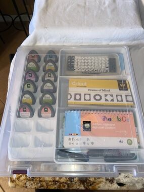 Provo Craft Cricut Lot of 12 for older machines